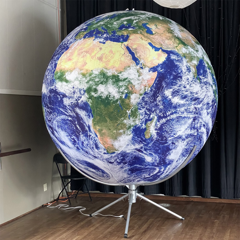 Premium Earthball2