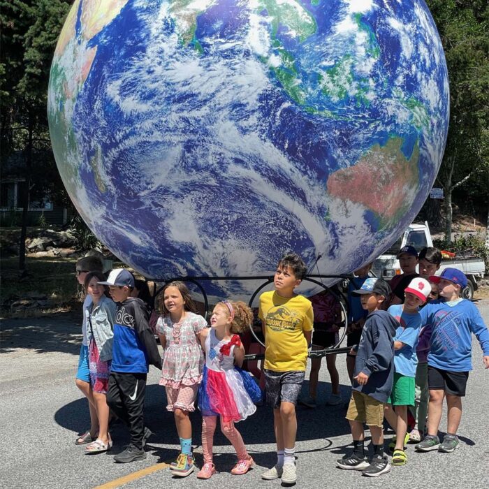 Giant EarthBall